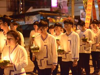 คณะวิทยาการจัดการและสารสนเทศศาสตร์,มหาวิทยาลัยพะเยา,จัดโครงการทำนุบำรุงศิลปวัฒนธรรม,ลอยกระทง,ณ,ลานวัฒนธรรมลำน้ำร่องช้าง,อำเภอดอกคำใต้,ร่วมกับองค์การบริหารส่วนตำบลดอกคำใต้