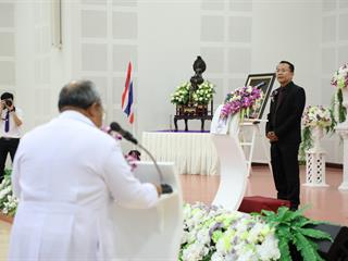พิธีมอบเสื้อกาวน์นิสิตทันตแพทย์,รุ่นที่,2,
