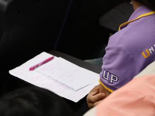 คณะรัฐศาสตร์และสังคมศาสตร์,มหาวิทยาลัยพะเยา,ดำเนินโครงการฝึกประสบการณ์วิชาชีพสำหรับนักพัฒนา-นักปกครอง,(กิจกรรมที่,2,การอบรมเสริมสร้างความรู้ด้านงานสารบรรณ:,งานสารบรรณนั้นสำคัญไฉน?)