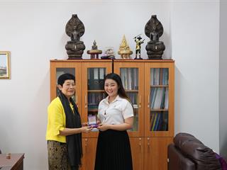 มอบเหรียญรางวัลเรียนดี,ประจำปีการศึกษา,2560,ให้แก่นิสิตสาขาวิชาพัฒนาสังคม,และนิสิตสาขาวิชารัฐศาสตร์,คณะรัฐศาสตร์และสังคมศาสตร์,มหาวิทยาลัยพะเยา