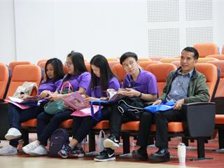 คณะวิทยาการจัดการและสารสนเทศศาสตร์,ร่วมกับมหาวิทยาลัยพะเยา,ต้อนรับคณะครูและนักเรียนโรงเรียนแม่สายประสิทธิ์ศาสตร์,อำเภอแม่สาย,จังหวัดเชียงราย