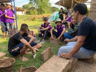 สาขาสถาปัตยกรรมศาสตร์,จัดกิจกรรมอบรมการปฏิบัติการการทำบ้านดิน,ณ,แหล่งเรียนรู้บ้านดินคำปู้จู้,จ.พะเยา