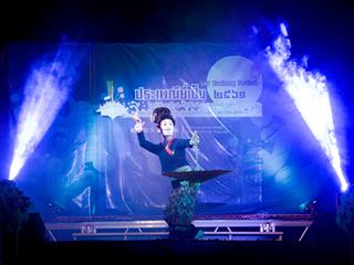 คณะศิลปศาสตร์,คณะรัฐศาสตร์และสังคมศาสตร์,และวิทยาลัยการศึกษา,ร่วมจัดงาน,“สืบสานตำนานแห่งสายนที,ประเพณียี่เป็ง,2561”,ณ,ถนนศรีโคมคำ,มหาวิทยาลัยพะเยา