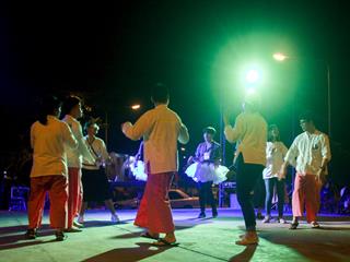 คณะศิลปศาสตร์,คณะรัฐศาสตร์และสังคมศาสตร์,และวิทยาลัยการศึกษา,ร่วมจัดงาน,“สืบสานตำนานแห่งสายนที,ประเพณียี่เป็ง,2561”,ณ,ถนนศรีโคมคำ,มหาวิทยาลัยพะเยา