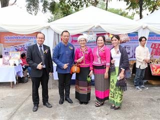 มหาวิทยาลัยพะเยา,ร่วมขับเคลื่อนแรงงานนอกระบบสู่ท้องถิ่นจังหวัดพะเยา,(Phayao,Informal,Labour,Fair,2018)