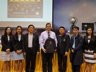โรงเรียนสาธิตมหาวิทยาลัยพะเยา,ได้รับเกียรติจาก,Professor,Dr.David,John,Ruffolo,มาบรรยายพิเศษ