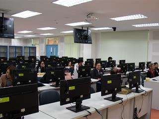 คณะศิลปศาสตร์,จัดโครงการแลกเปลี่ยนเรียนรู้เกี่ยวกับการวิจัย,หลักสูตร,ศศ.ม.,(ภาษาอังกฤษ),และหลักสูตร,ศศ.ด.,(ภาษาอังกฤษ)