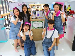 งานนิทรรศการแสดงผลงานของนิสิตวิทยาศาสตร์เครื่องสำอาง,ชั้นปีที่,3