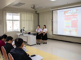 สาขาวิชาภาษาจีน,คณะศิลปศาสตร์,มหาวิทยาลัยพะเยา,จัดกิจกรรม,นำเสนอผลงานนิสิตชั้นปีที่,3,ในรายวิชาระเบียบวิธีวิจัย,รหัสวิชา,142398