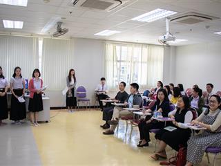 สาขาวิชาภาษาจีน,คณะศิลปศาสตร์,มหาวิทยาลัยพะเยา,จัดกิจกรรม,นำเสนอผลงานนิสิตชั้นปีที่,3,ในรายวิชาระเบียบวิธีวิจัย,รหัสวิชา,142398