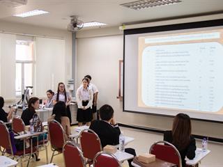 สาขาวิชาภาษาจีน,คณะศิลปศาสตร์,มหาวิทยาลัยพะเยา,จัดกิจกรรม,นำเสนอผลงานนิสิตชั้นปีที่,3,ในรายวิชาระเบียบวิธีวิจัย,รหัสวิชา,142398
