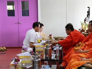 คณะวิทยาการจัดการและสารสนเทศศาสตร์,มหาวิทยาลัยพะเยา,จัดโครงการทำบุญคณะและสานสัมพันธ์บุคลากร,ประจำปี,2561