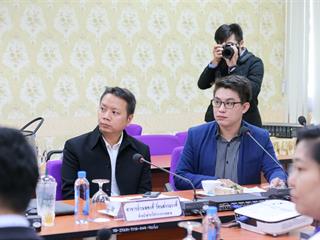 "พิธี,MOU,โครงการความร่วมมือภาครัฐและเอกชนเพื่อร่วมผลิตบัณฑิตพรีเมี่ยม,ระหว่างบริษัท,ซีพี,ออลล์,จำกัด,(มหาชน),และบริษัทในกลุ่มฯ,กับ,มหาวิทยาลัยพะเยา,"