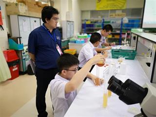 คณะวิทยาศาสตร์,มหาวิทยาลัยพะเยา,ได้รับเกียรติเป็นกรรมการตัดสินการแข่งขันอัจฉริยภาพทางวิทยาศาสตร์