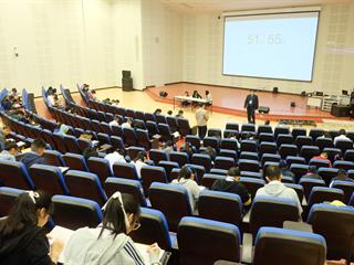 คณะวิทยาศาสตร์,มหาวิทยาลัยพะเยา,ได้รับเกียรติเป็นกรรมการตัดสินการแข่งขันอัจฉริยภาพทางวิทยาศาสตร์