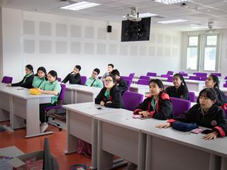 ศูนย์ภาษาคณะศิลปศาสตร์,จัดกิจกรรม,“Language,Center’s,English,Camp”