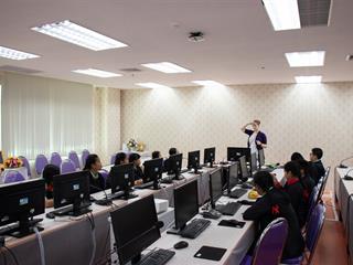 ศูนย์ภาษาคณะศิลปศาสตร์,จัดกิจกรรม,“Language,Center’s,English,Camp”