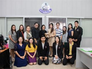 คณะศิลปศาสตร์,มอบของขวัญเนื่องในวาระดิถีต้อนรับปีพุทธศักราชใหม่,๒๕๖๒,แก่,คณะ,วิทยาลัย,หน่วยงานภายในและหน่วยงานภายนอก,มหาวิทยาลัยพะเยา