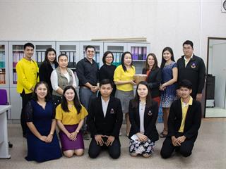 คณะศิลปศาสตร์,มอบของขวัญเนื่องในวาระดิถีต้อนรับปีพุทธศักราชใหม่,๒๕๖๒,แก่,คณะ,วิทยาลัย,หน่วยงานภายในและหน่วยงานภายนอก,มหาวิทยาลัยพะเยา