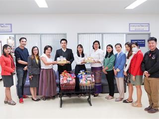 คณะนิติศาสตร์มอบของขวัญสวัสดีปีใหม่แก่หน่วยงานในมหาวิทยาลัยพะเยา
