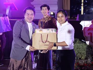 มหาวิทยาลัยพะเยา,จัดงาน,“ปีใหม่สุขสันต์,สานสัมพันธ์ชาว,มพ.”,เพื่อสร้างความสัมพันธ์อันดีระหว่างผู้บริหารและบุคลากรภายในมหาวิทยาลัยพะเยา