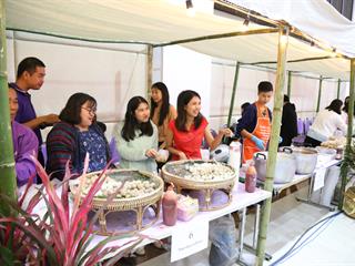 มหาวิทยาลัยพะเยา,จัดงาน,“ปีใหม่สุขสันต์,สานสัมพันธ์ชาว,มพ.”,เพื่อสร้างความสัมพันธ์อันดีระหว่างผู้บริหารและบุคลากรภายในมหาวิทยาลัยพะเยา