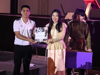 มหาวิทยาลัยพะเยา,จัดงาน,“ปีใหม่สุขสันต์,สานสัมพันธ์ชาว,มพ.”,เพื่อสร้างความสัมพันธ์อันดีระหว่างผู้บริหารและบุคลากรภายในมหาวิทยาลัยพะเยา