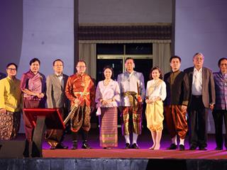 มหาวิทยาลัยพะเยา,จัดงาน,“ปีใหม่สุขสันต์,สานสัมพันธ์ชาว,มพ.”,เพื่อสร้างความสัมพันธ์อันดีระหว่างผู้บริหารและบุคลากรภายในมหาวิทยาลัยพะเยา