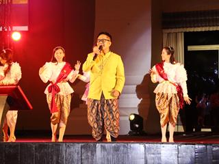 มหาวิทยาลัยพะเยา,จัดงาน,“ปีใหม่สุขสันต์,สานสัมพันธ์ชาว,มพ.”,เพื่อสร้างความสัมพันธ์อันดีระหว่างผู้บริหารและบุคลากรภายในมหาวิทยาลัยพะเยา
