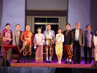 มหาวิทยาลัยพะเยา,จัดงาน,“ปีใหม่สุขสันต์,สานสัมพันธ์ชาว,มพ.”,เพื่อสร้างความสัมพันธ์อันดีระหว่างผู้บริหารและบุคลากรภายในมหาวิทยาลัยพะเยา
