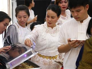 มหาวิทยาลัยพะเยา,จัดงาน,“ปีใหม่สุขสันต์,สานสัมพันธ์ชาว,มพ.”,เพื่อสร้างความสัมพันธ์อันดีระหว่างผู้บริหารและบุคลากรภายในมหาวิทยาลัยพะเยา