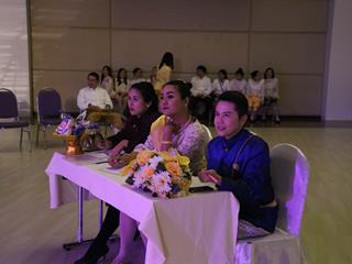มหาวิทยาลัยพะเยา,จัดงาน,“ปีใหม่สุขสันต์,สานสัมพันธ์ชาว,มพ.”,เพื่อสร้างความสัมพันธ์อันดีระหว่างผู้บริหารและบุคลากรภายในมหาวิทยาลัยพะเยา