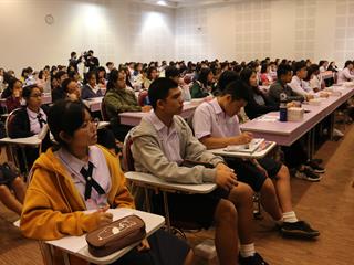 โครงการบรรยายพิเศษ,เรื่อง,Creative,Thinking,in,UP,Context