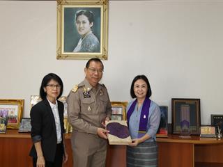 อธิการบดีมหาวิทยาลัยพะเยา,พร้อมคณะผู้บริหาร,ต้อนรับผู้ว่าราชการจังหวัดพะเยาพร้อมผู้บริหาร,ในโอกาสแสดงความยินดีในการเข้ารับตำแหน่งอธิการบดีมหาวิทยาลัยพะเยา