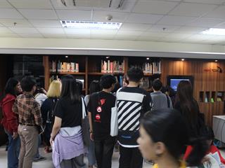 ขอเชิญบุคลากรและนิสิต,มหาวิทยาลัยพะเยา,,เข้าใช้บริการห้องสมุด,miniTCDC,หนังสือและวัสดุตัวอย่างใหม่,จาก,CEA,ปีที่,3