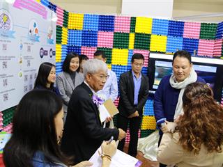 คณะวิทยาการจัดการและสารสนเทศศาสตร์,มหาวิทยาลัยพะเยา,ได้รับรางวัล,“เหรียญเงิน”,ในนิทรรศการโครงการ,1,คณะ,1,โมเดล,งานประชุมวิชาการระดับชาติ,พะเยาวิจัย,ครั้งที่,8,