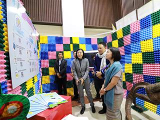 คณะวิทยาการจัดการและสารสนเทศศาสตร์,มหาวิทยาลัยพะเยา,ได้รับรางวัล,“เหรียญเงิน”,ในนิทรรศการโครงการ,1,คณะ,1,โมเดล,งานประชุมวิชาการระดับชาติ,พะเยาวิจัย,ครั้งที่,8,