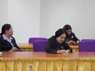 คณาจารย์และนิสิต,วิทยาลัยการจัดการกรุงเทพ,มหาวิทยาลัยพะเยา,เข้าเยี่ยมศูนย์บรรณสารและสื่อการศึกษา