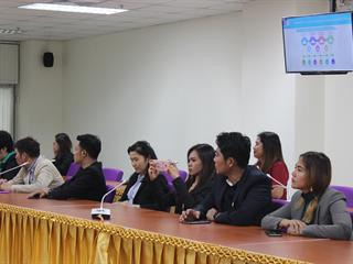 คณาจารย์และนิสิต,วิทยาลัยการจัดการกรุงเทพ,มหาวิทยาลัยพะเยา,เข้าเยี่ยมศูนย์บรรณสารและสื่อการศึกษา