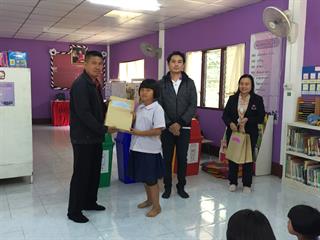 หน่วยบริการวิชาการ,คณะศิลปศาสตร์,มหาวิทยาลัยพะเยา,ดำเนินโครงการ,,“ปันรักห้องสมุดเพื่อการเรียนรู้,ปี,4”,กิจกรรมที่,3,และลงพื้นที่เยี่ยมศูนย์การเรียนตำรวจตระเวนชายแดน,อินทรีอาสา(บ้านห้วยปุ้ม),จ.พะเยา,ตามรอยโครงการในพระราชดำริ,สมเด็จพระเทพรัตนฯ