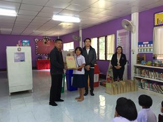 หน่วยบริการวิชาการ,คณะศิลปศาสตร์,มหาวิทยาลัยพะเยา,ดำเนินโครงการ,,“ปันรักห้องสมุดเพื่อการเรียนรู้,ปี,4”,กิจกรรมที่,3,และลงพื้นที่เยี่ยมศูนย์การเรียนตำรวจตระเวนชายแดน,อินทรีอาสา(บ้านห้วยปุ้ม),จ.พะเยา,ตามรอยโครงการในพระราชดำริ,สมเด็จพระเทพรัตนฯ