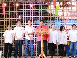 คณะวิทยาการจัดการและสารสนเทศศาสตร์,มหาวิทยาลัยพะเยา,เข้าร่วมพิธีเปิดป้ายพื้นที่,1,คณะ,1,โมเดล,และกิจกรรม,“กาดหมั้วฮิมตาง”,ตลาดชุมชนตำบลดอกคำใต้,,ณ,ศูนย์การเรียนรู้วัฒนธรรมและภูมิปัญญาตำบลดอกคำใต้,,อำเภอดอกคำใต้,จังหวัดพะเยา
