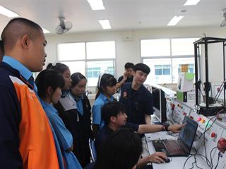 นักเรียนโรงเรียนเทศบาล,6,นครเชียงราย,เข้าเยี่ยมชมศึกษาดูงานคณะวิศวกรรมศาสตร์