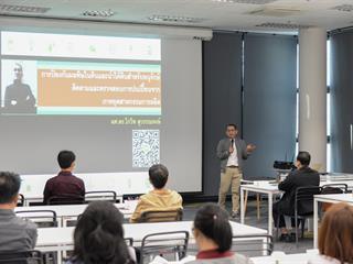 นักวิจัย,SEEN,ร่วมกับสำนักงานอุตสาหกรรมจังหวัดเชียงใหม่,จัดทำโครงการอบรมถ่ายทอดเทคโนโลยีและนวัตกรรมด้านการป้องกันมลพิษในดินและน้ำใต้ดินสำหรับอนุรักษ์ติดตามและตรวจสอบการปนเปื้อนจากภาคอุตสาหกรรมการผลิต,เพื่อพัฒนาผู้ประกอบการในเขตจังหวัดเชียงใหม่ในการป้องกันมลพิษจากกระบวนการผลิตในดินและน้ำใต้ดิน