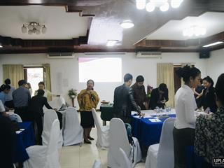คณบดีคณะนิติศาสตร์ได้รับเชิญจากองค์กร,ความร่วมมือระหว่างประเทศของรัฐบาลเยอรมัน,(GIZ),ให้จัดทำโครงการและเป็นวิทยากร,ฝึกอบรมเพื่อพัฒนาทักษะการสอนกฎหมายให้แก่คณาจารย์ของสถาบันการยุติธรรมแห่งชาติลาว