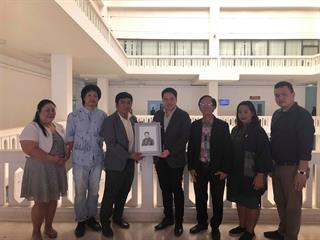 คณะสถาปัตยกรรมศาสตร์และศิลปกรรมศาสตร์,มอบของขวัญและสวัสดีปีใหม่ผู้บริหารมหาวิทยาลัยพะเยา