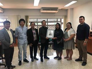 คณะสถาปัตยกรรมศาสตร์และศิลปกรรมศาสตร์,มอบของขวัญและสวัสดีปีใหม่ผู้บริหารมหาวิทยาลัยพะเยา