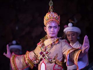สาขาวิชาศิลปะการแสดง,คณะสถาปัตยกรรมศาสตร์และศิลปกรรมศาสตร์,มหาวิทยาลัยพะเยา,,จัดการสอบศิลปะการแสดงนิพนธ์,ของนิสิตรุ่นที่,3,