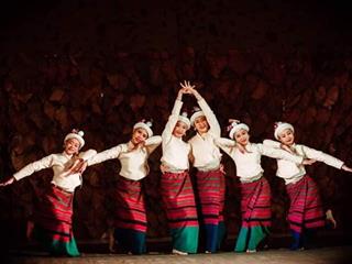 สาขาวิชาศิลปะการแสดง,คณะสถาปัตยกรรมศาสตร์และศิลปกรรมศาสตร์,มหาวิทยาลัยพะเยา,,จัดการสอบศิลปะการแสดงนิพนธ์,ของนิสิตรุ่นที่,3,