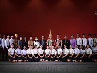 สาขาวิชาศิลปะการแสดง,คณะสถาปัตยกรรมศาสตร์และศิลปกรรมศาสตร์,มหาวิทยาลัยพะเยา,,ได้จัดการสอบรำเดี่ยวมาตรฐานทางด้านนาฏศิลป์ไทย,ของนิสิตรุ่นที่,3